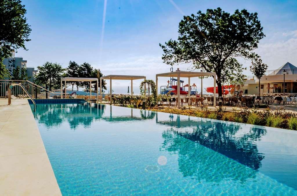 Maritim Hotel Paradise Blue Albena Létesítmények fotó