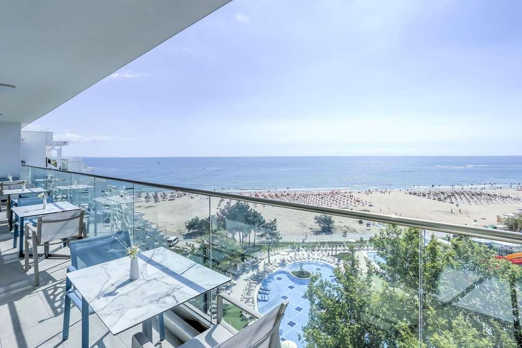 Maritim Hotel Paradise Blue Albena Étterem fotó